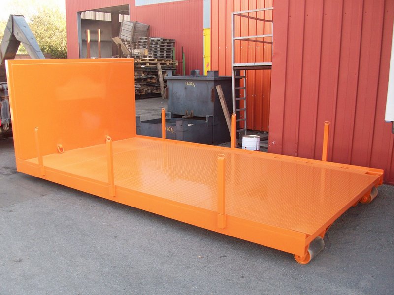 Container Ladeplattform